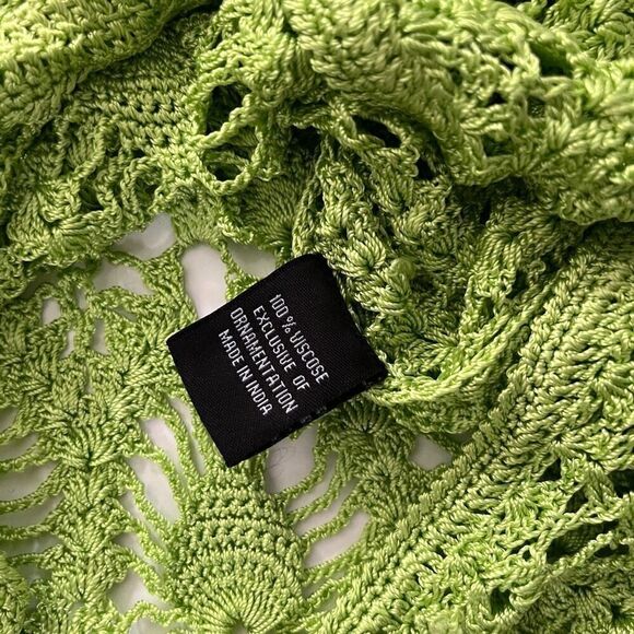 SER.O.YA Allison Crochet Cardigan in Lime - Picture 11 of 14